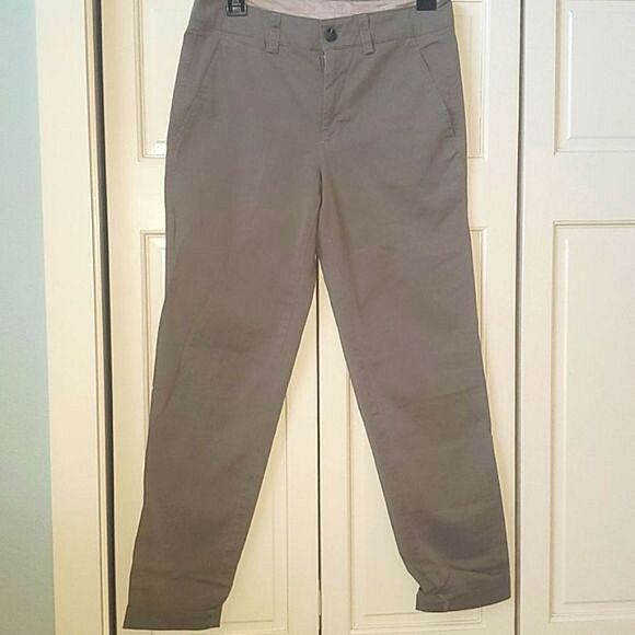 VINCE CHINO PANTS,  Tapered Cropped Ankle, Stretch Cotton, Size 26. NWOT! - Picture 1 of 4